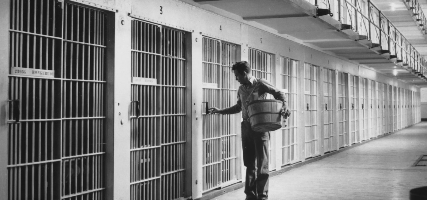 The Importance of Mobile Signal Coverage and the Role of Signal Jammers