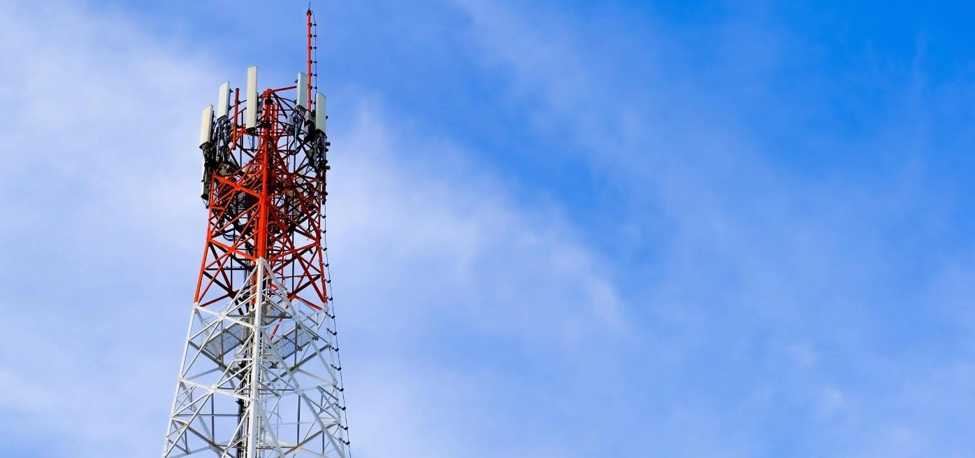 Ensuring Compliance and Efficiency: The Role of Exam Signal Jammers