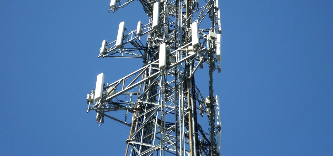 Can an App Software Block Cell Phone Signals?