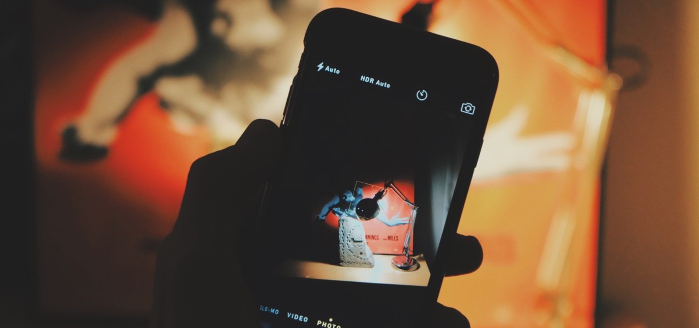 Understanding the Perception of Cell Phone Signal Blocking in Different Scenarios