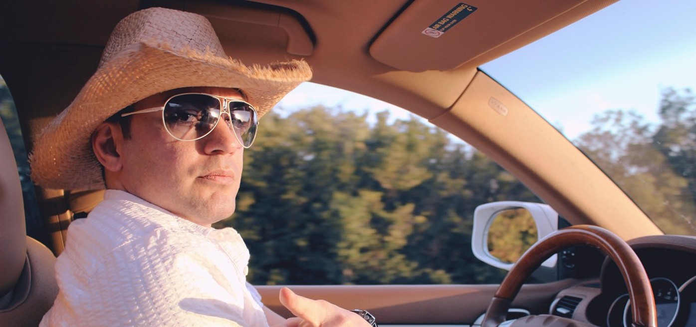 Ensuring Compliance and Consideration: Proper Usage of Wireless Signal Blockers