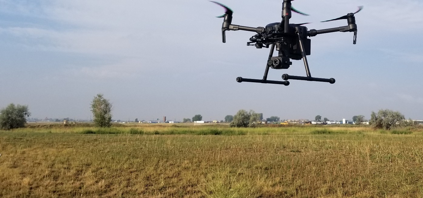 Maintaining the Built-in Battery or External Battery Box of a Frequency Jammer