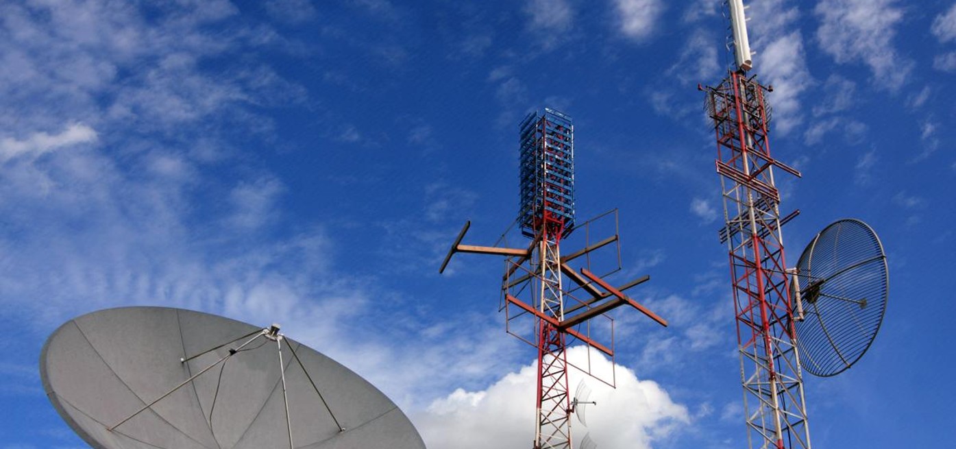 The Impact of Vehicle-Mounted Frequency Interference Devices on 5G Public Network Intercoms