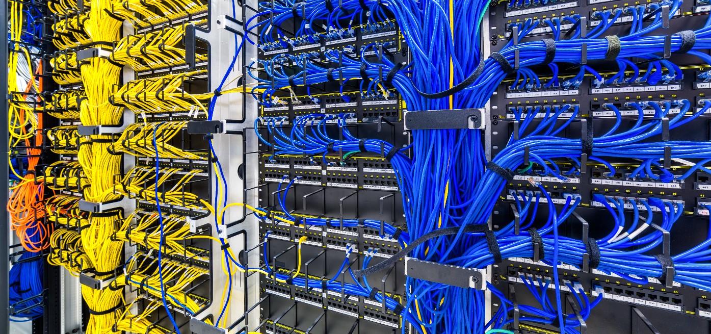 The Solution to Distractions during Prayer: The All-Band Signal Blocker